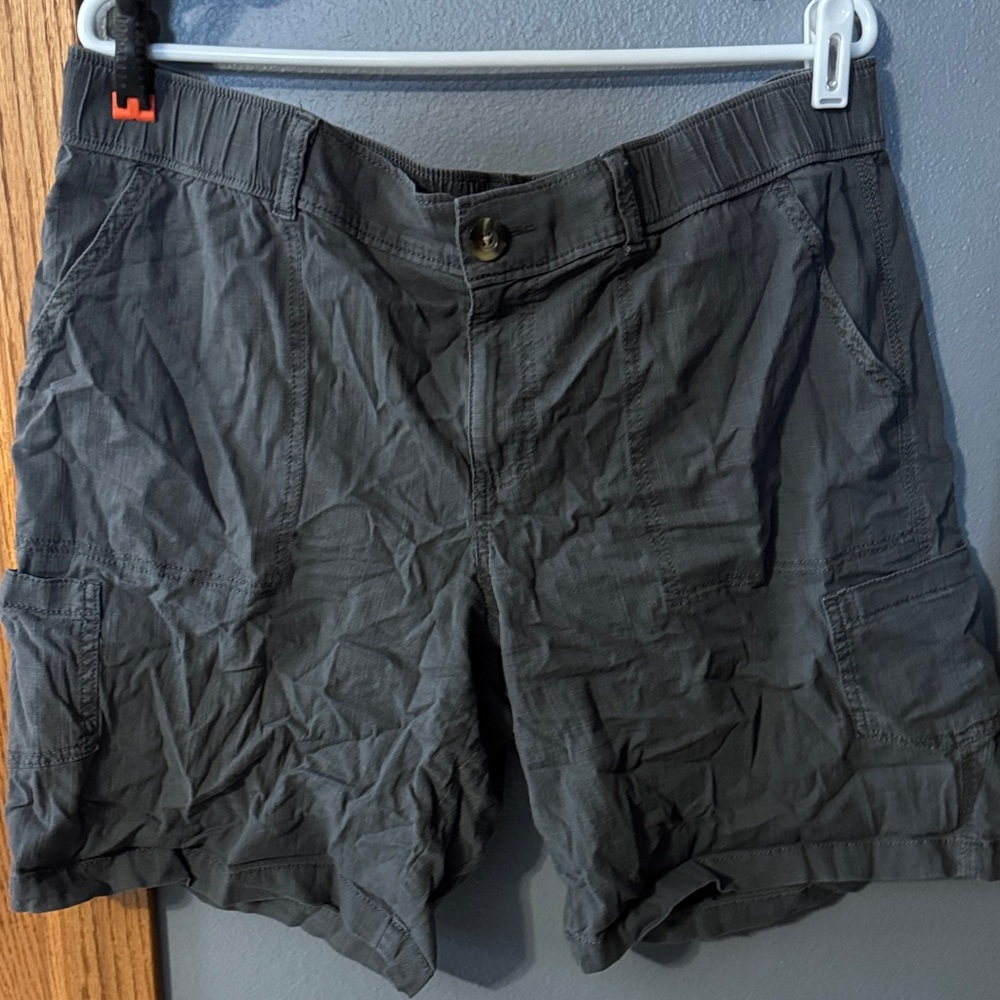 Sonoma Women's Dark Gray Cargo Shorts